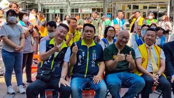 1378019_171635e9bacab6a80a3c6405c22076e0