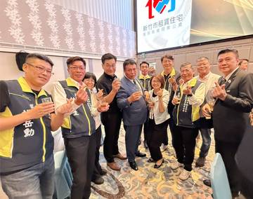 1378374_fe2e05fb81e96e481593a4a711c6200e