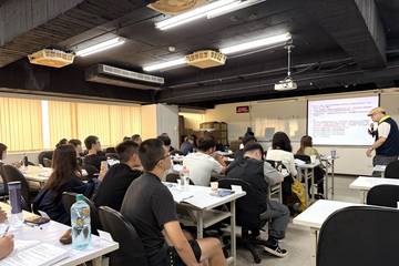 1378621_995c42cc1f0044b3ad3e2e91d669304a