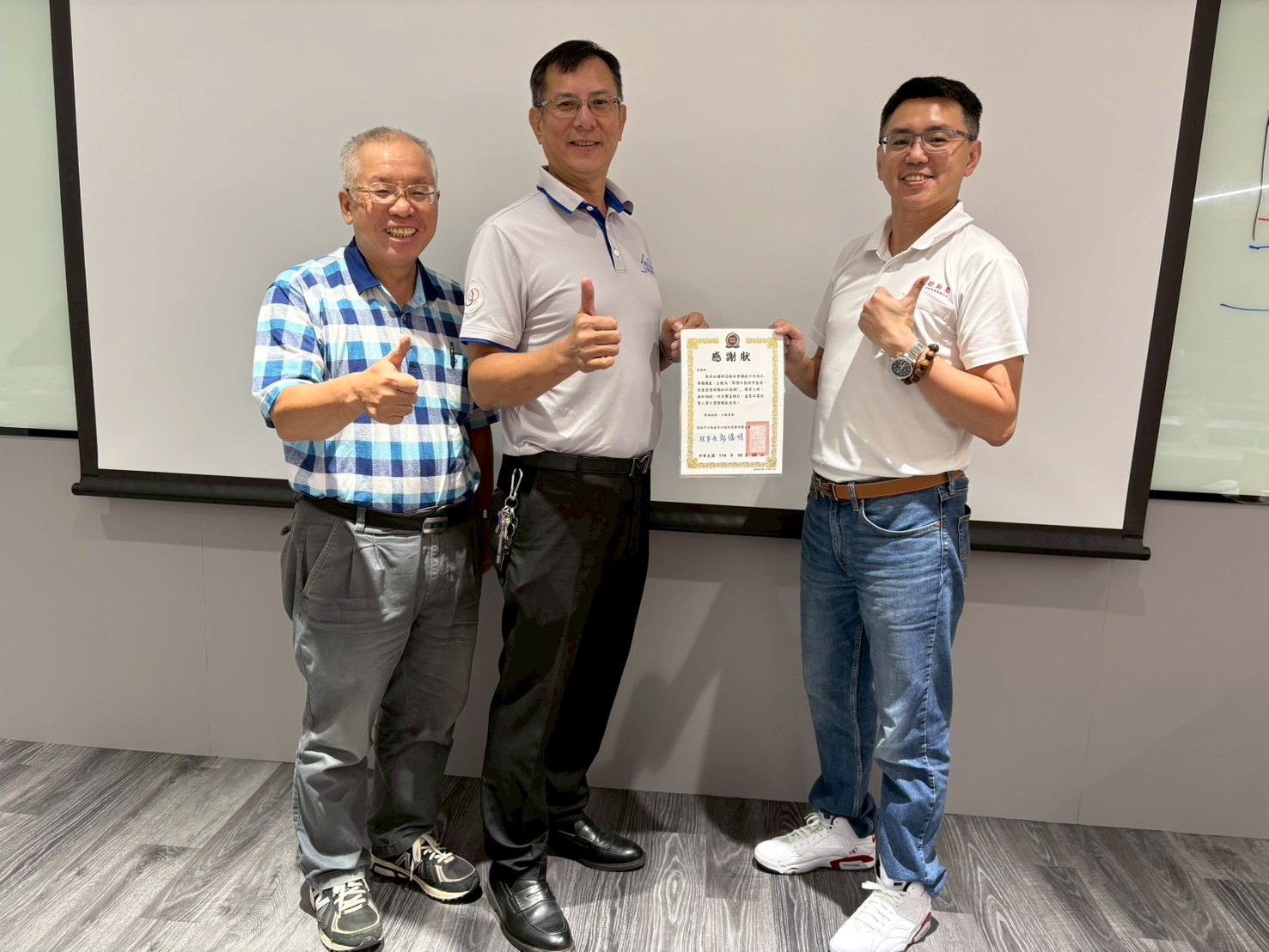 1379370_91d3cbdb9be183346284cccc49f67a13