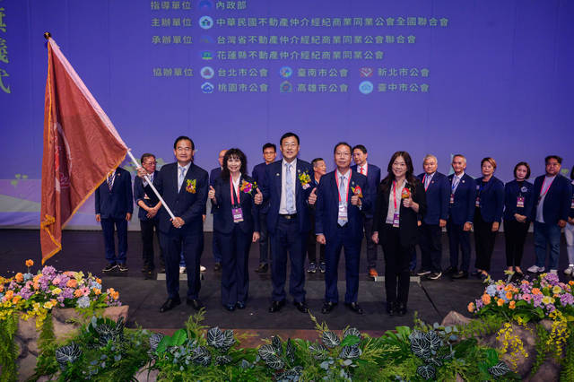 1378809_261c86a8d6750af79c665547d2ec227e