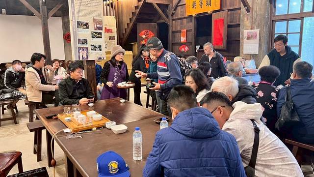 1379191_e22fb1e31dcbe681ac5b87cd8bb6261b