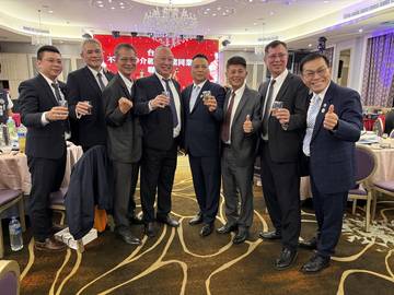 1379169_bcbf96c9d3720ce31166154516d3a4b0