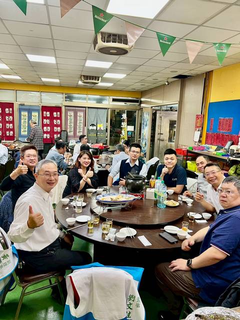 1380016_86a90d9ab06135a55db0291b0abce1b6