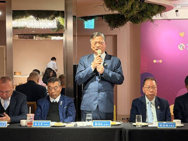 1380080_7796c9c4a6008e22cc2789ad3c7bf3d7