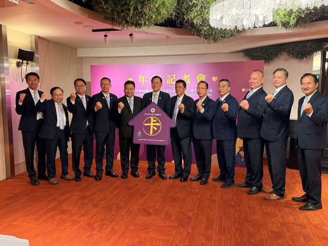 1380090_0cb79a19da067602811de7f184a8a685