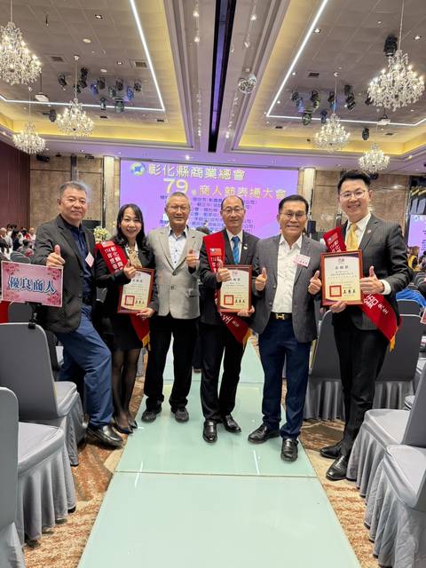 1380966_5697740e609d117bb791ff9ba0016bf2