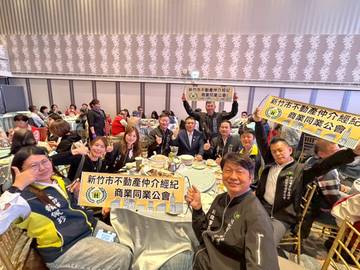 1380874_c0b3a2f8bceb47f54c986dc30897d255