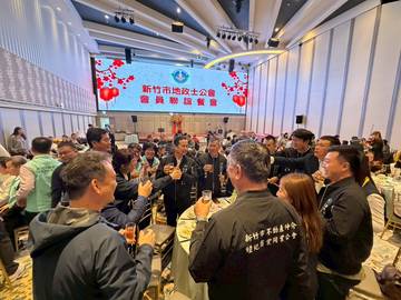 1380875_e046144dfa77b54bec556bb7a47f4ad1