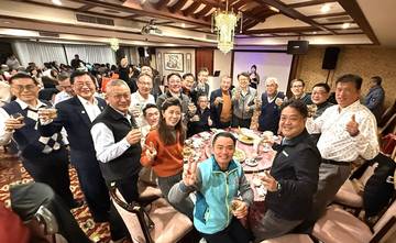 1380886_2c233141eae530dd92379e5246d33f49