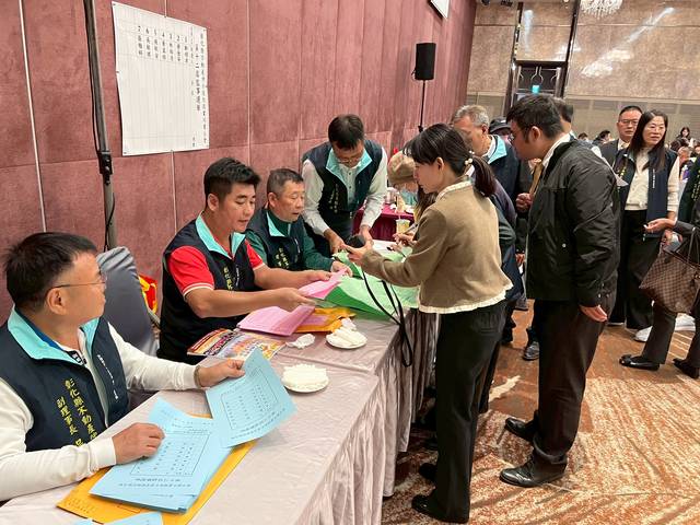 1381171_6c17bacbd1d1bef5cef69a4dfd3aa8dd