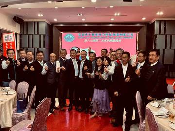 1381095_0f93d9734ef59d1ab5e8ecbe3fba8664