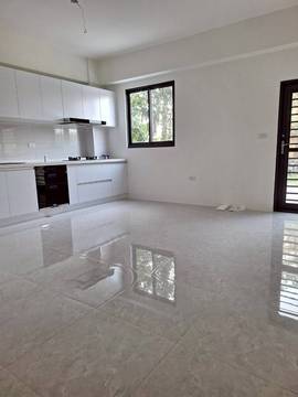 文化路全新店住