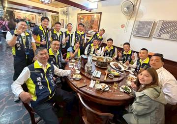 1382148_dbca72f0e486dada50a9e9a69507c784