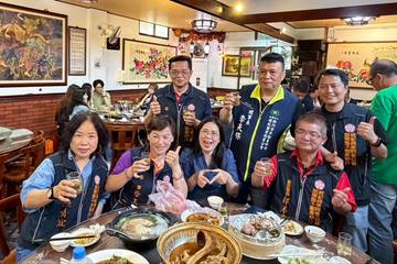 1382149_e1454e0edc2f433684acefb4d885c74a