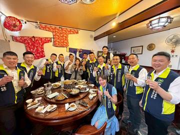 1382150_6da3c5b5daa58556e01c8554d9b99558