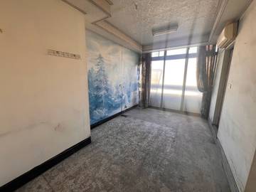永安路三角窗4套房