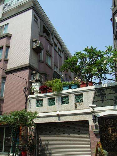 卖屋 民德国中双车墅 台南市中西区 民德路 | 吉便屋-宜兰住宅生活网