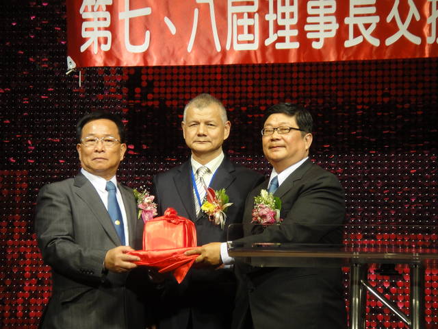 898536_178dee3ebef3cdbdebb8dbb961b1e3c4