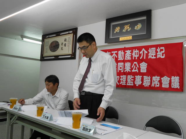 1057981_60842620f79bbb71b7968ee9a13331e1