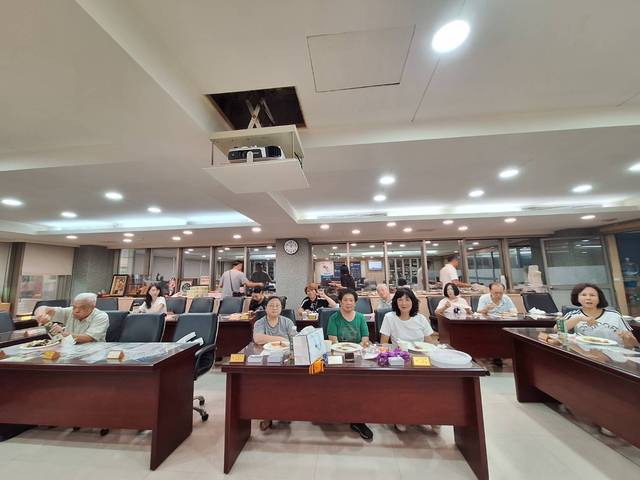 1377248_4fffd255bd5e1d830ca92f2caefad7e9