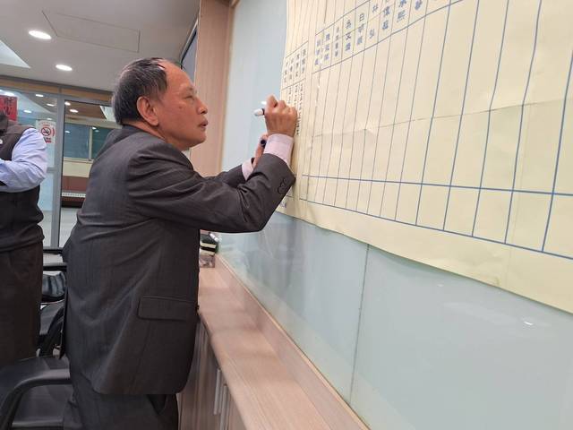 1377266_c93df58742ddaf30a3b2257b61229ecc