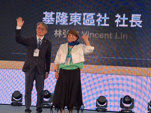 1377330_1de7703f9ced5eac7a0a7bde51f64155