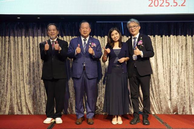 1377358_d6ef677b08f853cac26c4cd7d4f2565c