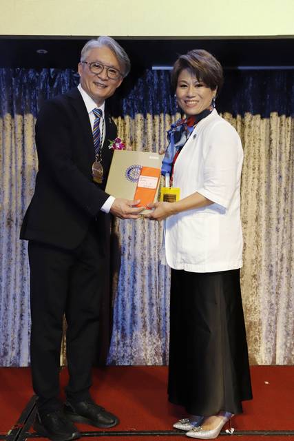 1377377_6a0deceae4b3497c06181b90f874e1a6