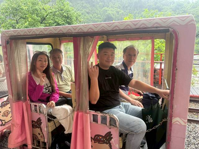 1377945_f14af97d49a0d6026216dee1f332cb05