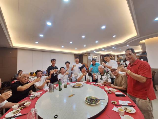 1378423_a978878fa4c6e2851f49cdedba0a8191