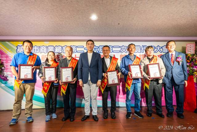 1379264_d43c4a1ceb8727cd57f2a6f16d9d6515