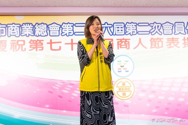 1379267_6f5a6ef141499d424df81eb3f7fbe70a