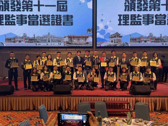 1379519_b5a4c2245ba87b0d606cab36c41a7320