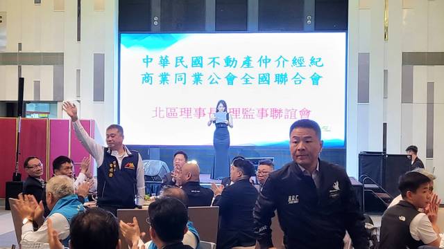 1379522_2163f5db0e8f2a4693d3308e5b670a81