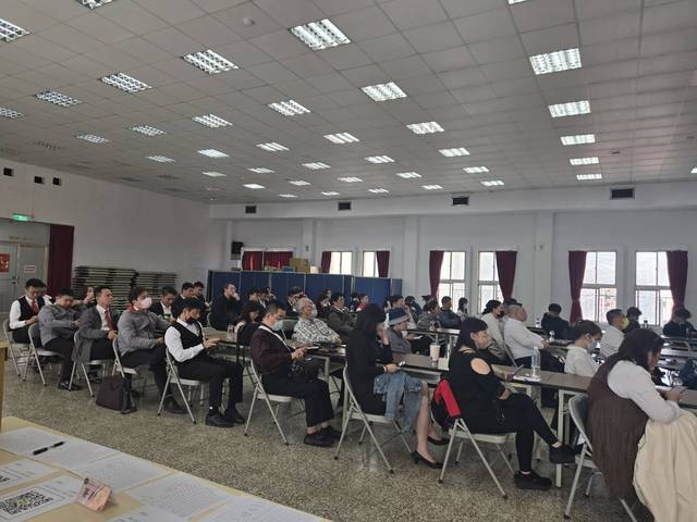 1379558_561f52f13a84f3822510e183fa5a1660