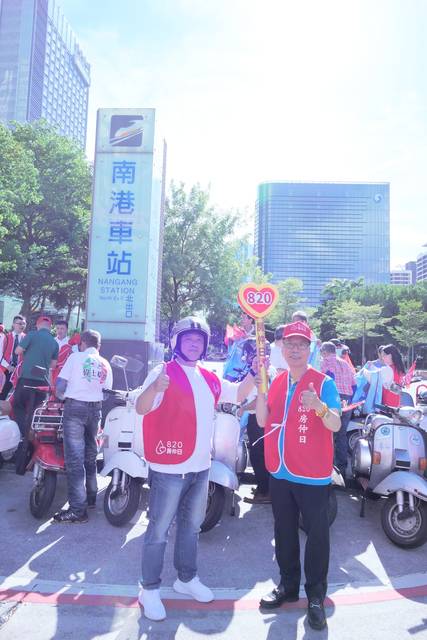 1379654_27e63ba0874af96b71a0fa442869066e