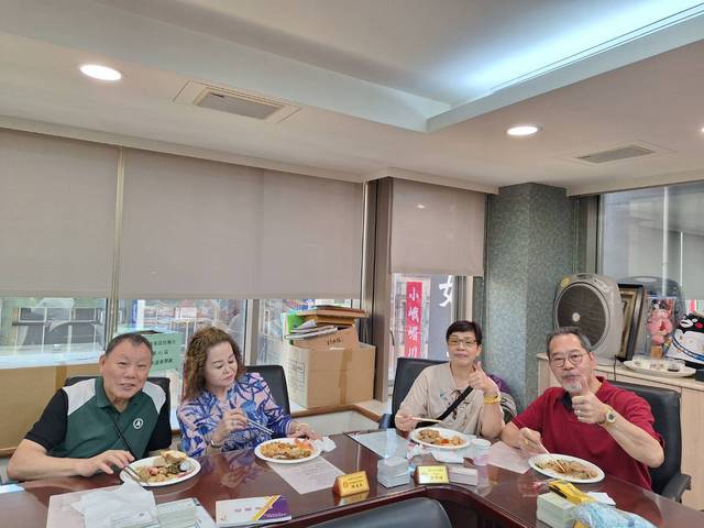 1379687_4576327685f46bc21bd7ac38145365b0