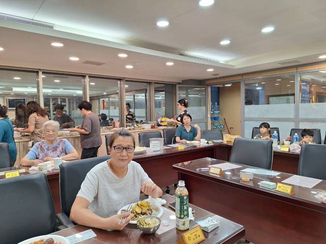 1379689_adaf6f089f2ee427b40b4543c5d9197a