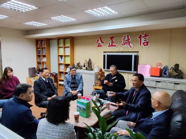 1380483_7d56eb36df4d7c4830fc12c5b5fe70fe