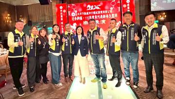 1381457_ae3aa34fdbe2692de0e4bb36fbe7c4f3