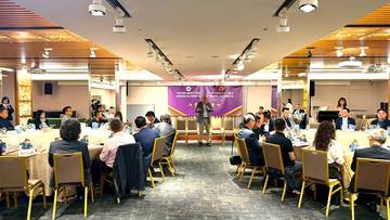 1381604_548aa7a802847e95b10013ea12ac8453