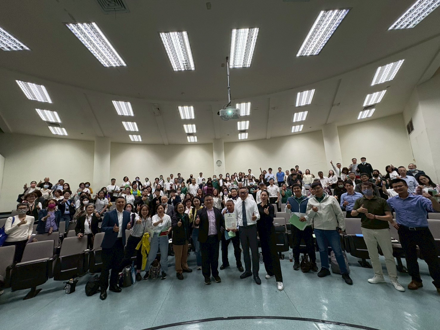 1381901_5b4ecb39b2762d6c50a503bb1658ff83